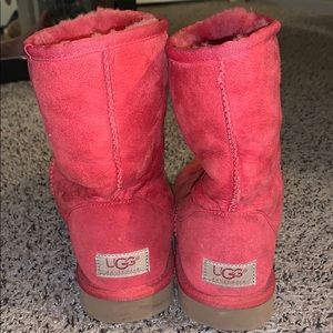 Hot Pink UGGs (short)
